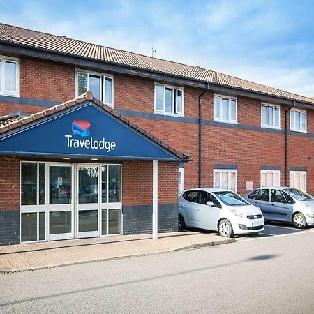 Travelodge Milton Keynes Old Stratford 외부 사진
